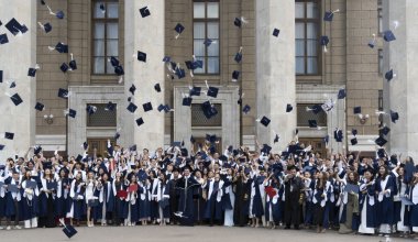 КБТУ: 25 лет вузу, который готовит кадры для крупнейших компаний страны