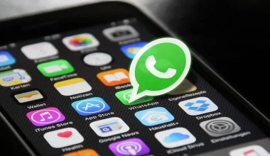 Казахстанцев предупредили о новой опасности в WhatsApp