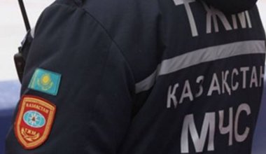 Спасатели всю ночь искали подростков в горах Алматы