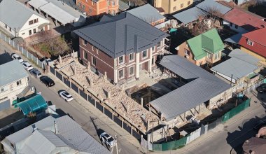 «6,4 млн за сотку - это что?»: алматинцы возмутились сносом домов