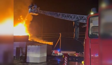 Пожар на АЗС в Туркестанской области: как спасатели предотвратили катастрофу