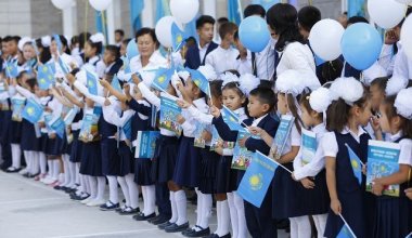За школьную форму детей могут оштрафовать родителей на 21 тысячу тенге