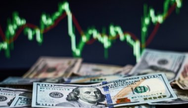 Уже в сентябре: казахстанцам рассказали, пробьет ли доллар отметку в 500 тенге