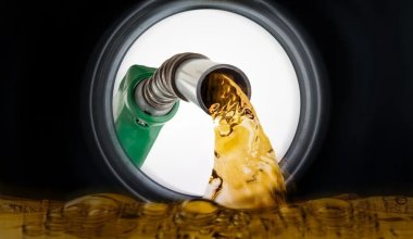 Плохой бензин: казахстанцам рассказали, как не «убить» мотор