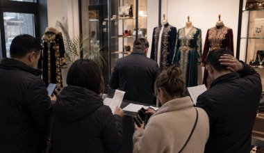 Десятки актюбинцев пострадали от местного бренда национальной одежды