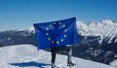 Еще одна страна Европы решает, стоит ли двигаться к членству в ЕС