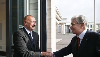 Токаев провёл встречу с Алиевым на полях саммита ШОС