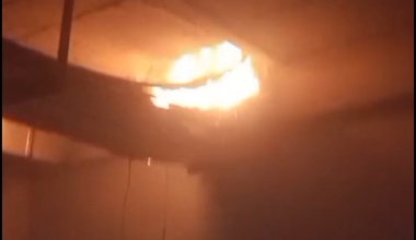 Пожар в паркинге привел к массовой эвакуации жителей алматинского ЖК