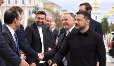 «Мир нужен»: Зеленский начал переговоры с Уиткоффом и Кушнером в Киеве