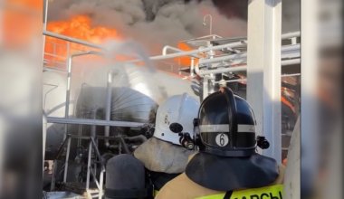 Пожар на НПЗ: десятки тонн нефтепродуктов горели в Кызылорде