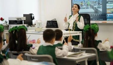 Родителям запретят писать учителям после работы