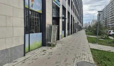 «Под окнами страшно ходить»: что говорят астанчане после гибели ребёнка