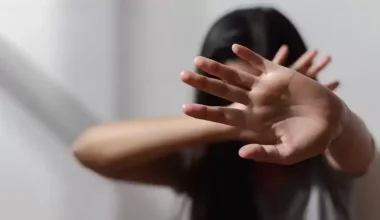 Хоккейный тренер попал под следствие из-за насилия над 14-летней