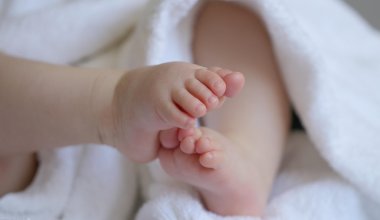 В каких регионах Казахстана дети чаще всего умирают до пяти лет и почему