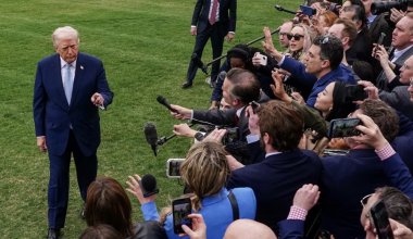 Трамп запретил трем крупным СМИ работать в Белом доме