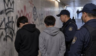 В Астане нашли подростков, разрисовывавших подземные переходы