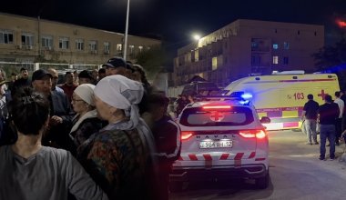 «Найдите нам наших детей»: что происходит у морга в Актау