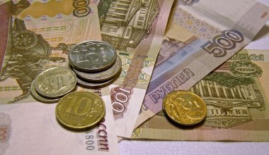 Резкий всплеск спроса на рубли замечен в Казахстане