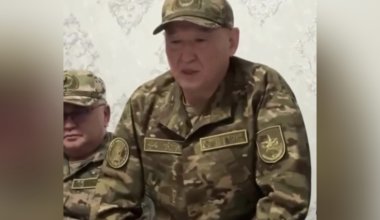 «Мы не смогли уберечь ваших детей»: министр обороны извинился перед семьями погибших на Каспии