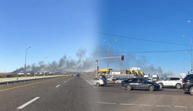 Под Карагандой второй день горит мусорный полигон