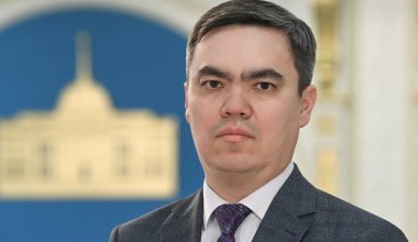 Много лет работал в АП: Токаев освободил Айдара Жарылганова от должности