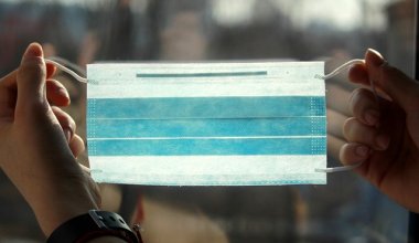 Карантин и масочный режим: что происходит в Иркутске после загадочной смерти
