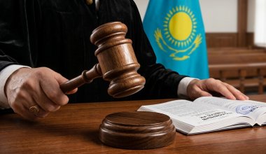 Председателя и судью из Кызылординской области посадили на девять лет за взятки