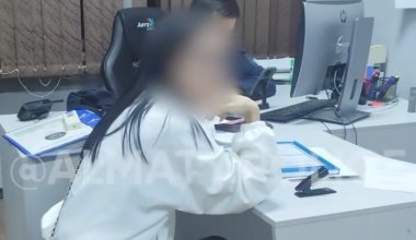 Полиция Алматы показала задержания в притоне интим-услуг