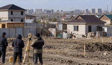 В Костанае выявили 174 случая самовольного захвата земли