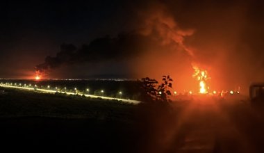 После переговоров Трампа и Путина в РФ загорелся нефтяной терминал