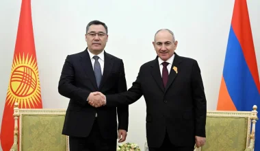 Казахстан вместо Кыргызстана: оговорка Пашиняна обернулась отставкой