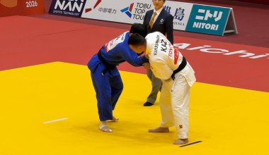 Казахстан выиграл три золота Азиатских параигр за один день