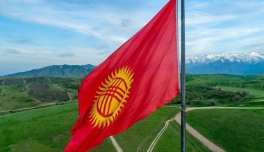 Кыргызстан перекраивает внутренние границы